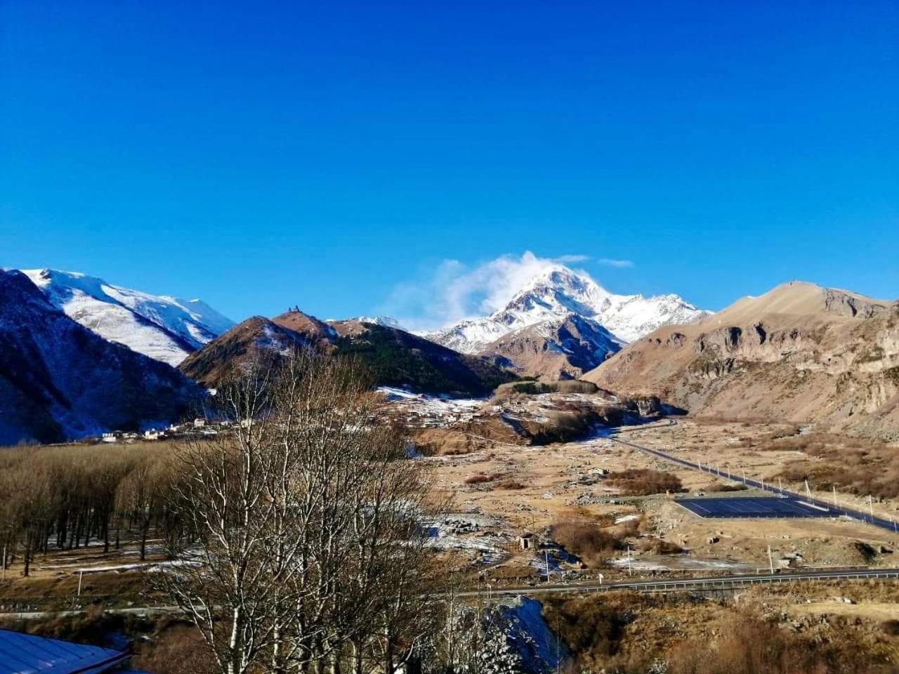 Kazbegi Inn 外观 照片