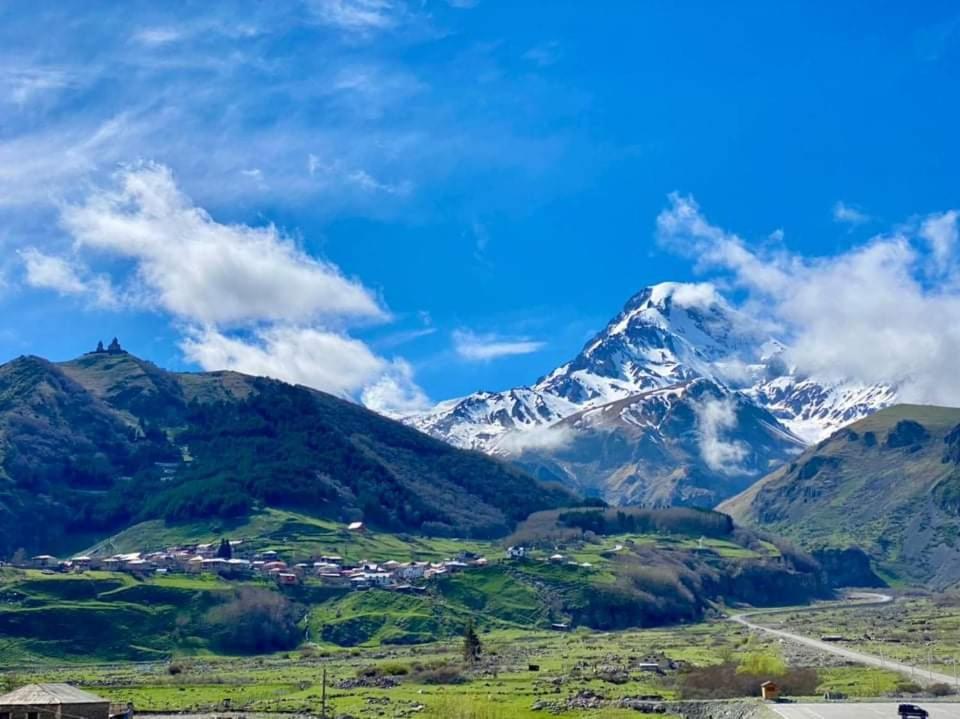 Kazbegi Inn 外观 照片